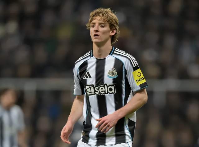 云开体育-英超3大豪门盯上25岁戈登：欧冠10场轰10球 纽卡要价近1亿